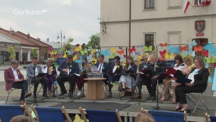 W Bieczu parlamentarzyści czytali dzieciom 