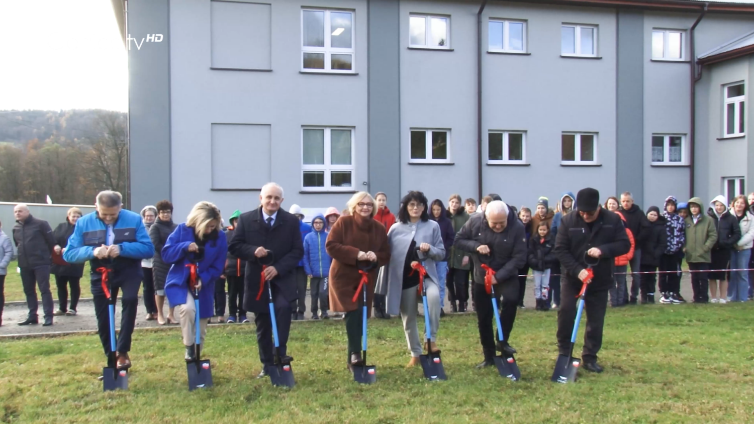 W Ropie lada dzień ruszy budowa nowoczesnej hali sportowej przy SP nr 2