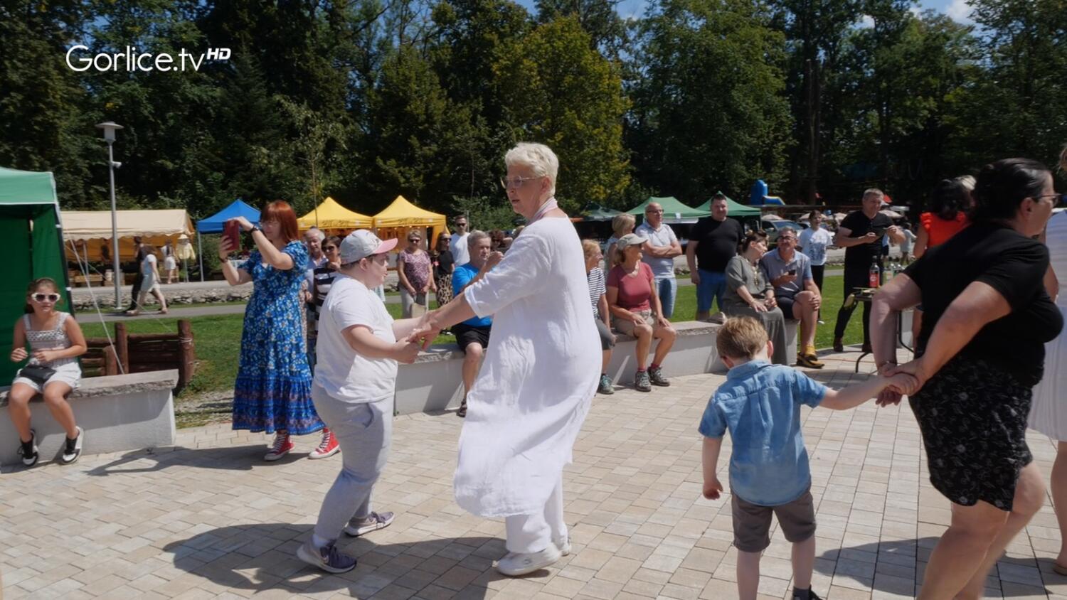 Potańcówka pod Ferdlem z Serenczą