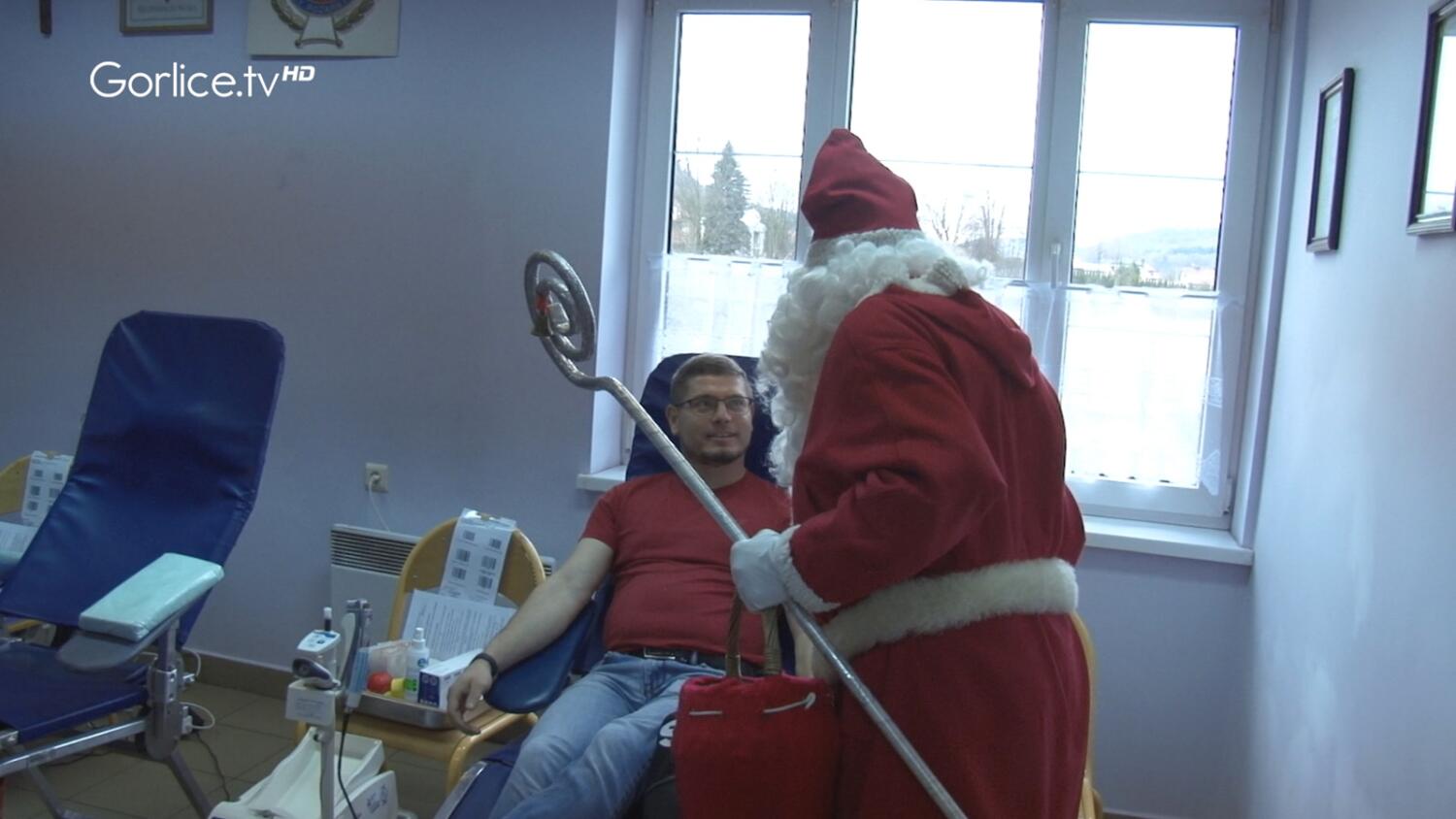 W Uściu Gorlickim razem ze Św. Mikołajem oddawali krew