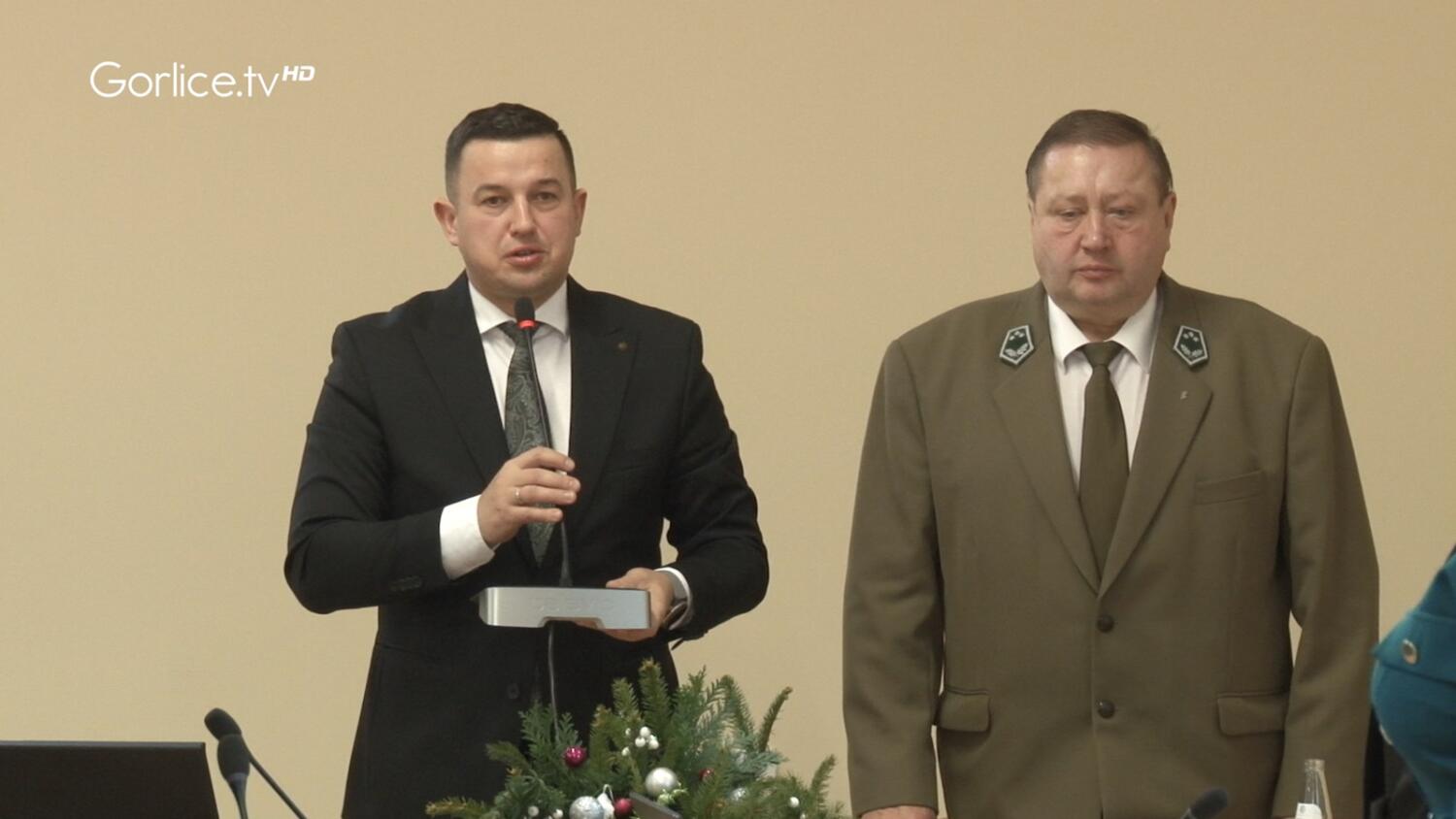 Podczas X sesji rady gminy w Ropie podjęto uchwałę budżetową na 2025 rok