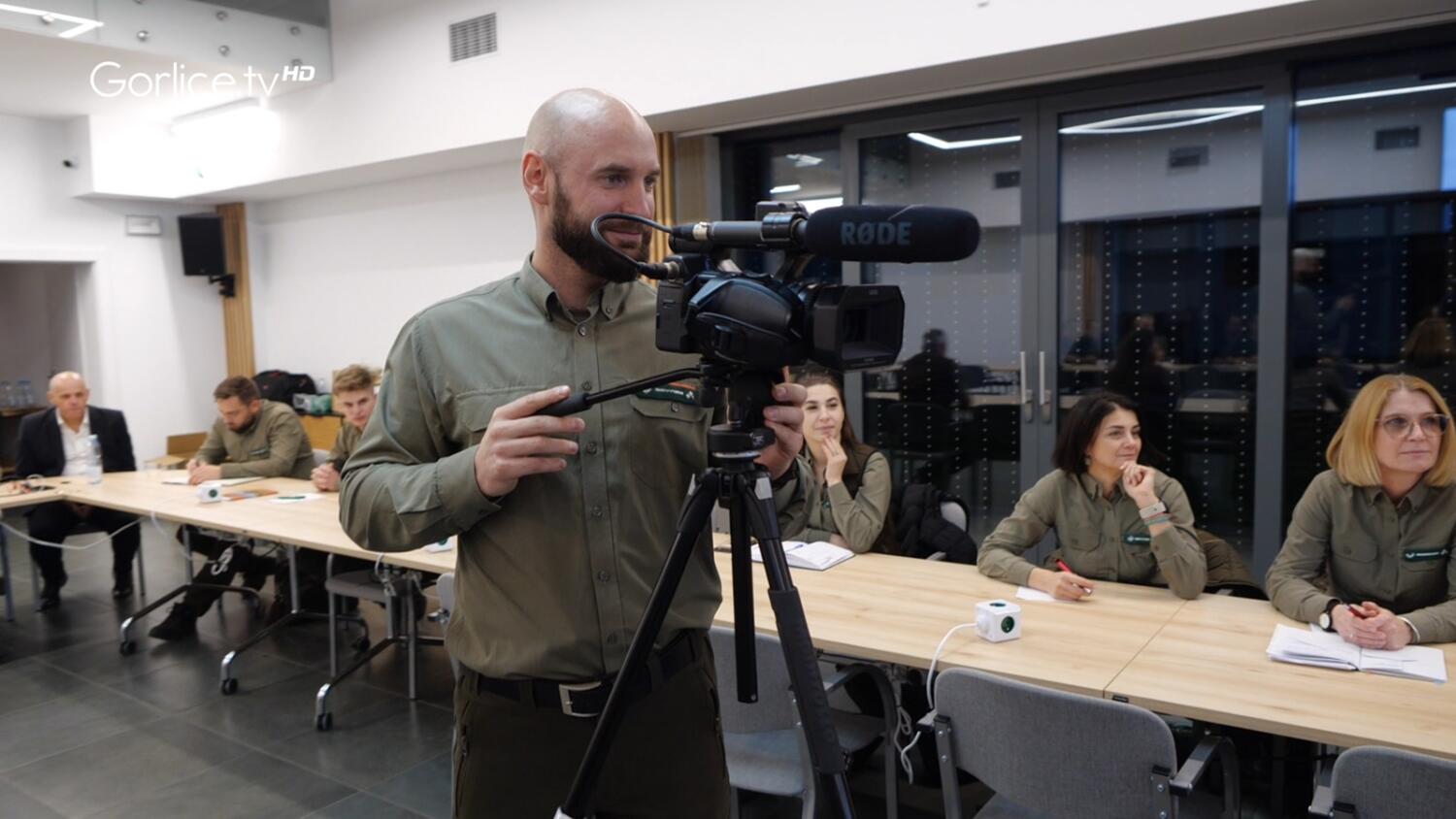 Specjaliści ds. komunikacji społecznej z nadleśnictw RDLP w Krakowie szkolili się w OSW Radocyna