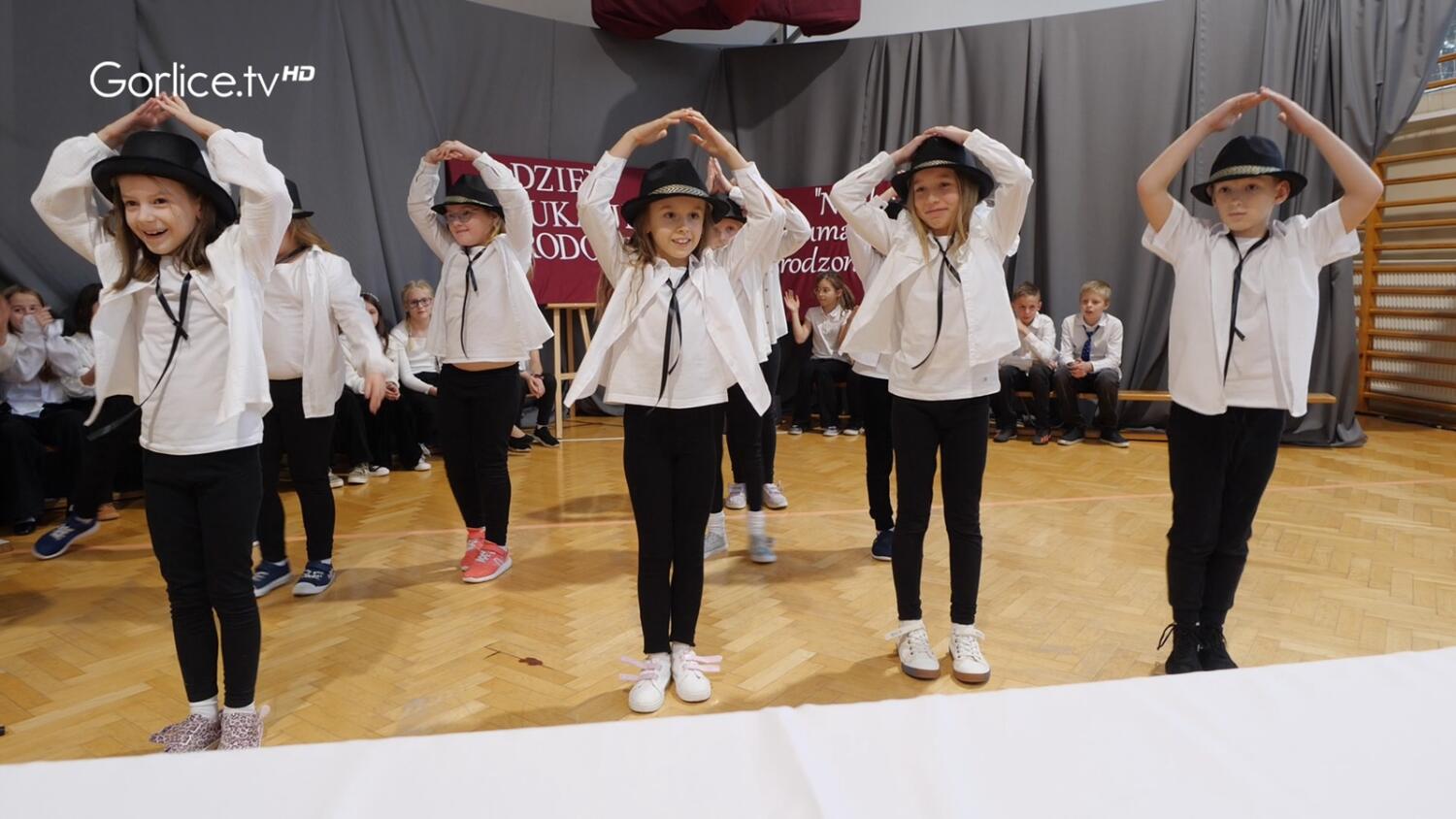 Gminne obchody Święta Edukacji Narodowej w Szkole Podstawowej w Siarach