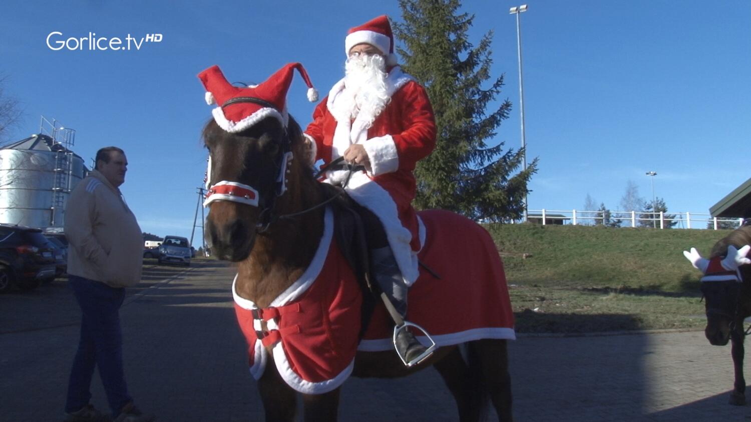 XVI Halowe Mikołajkowe Zawody Jeździeckie w Regietowie